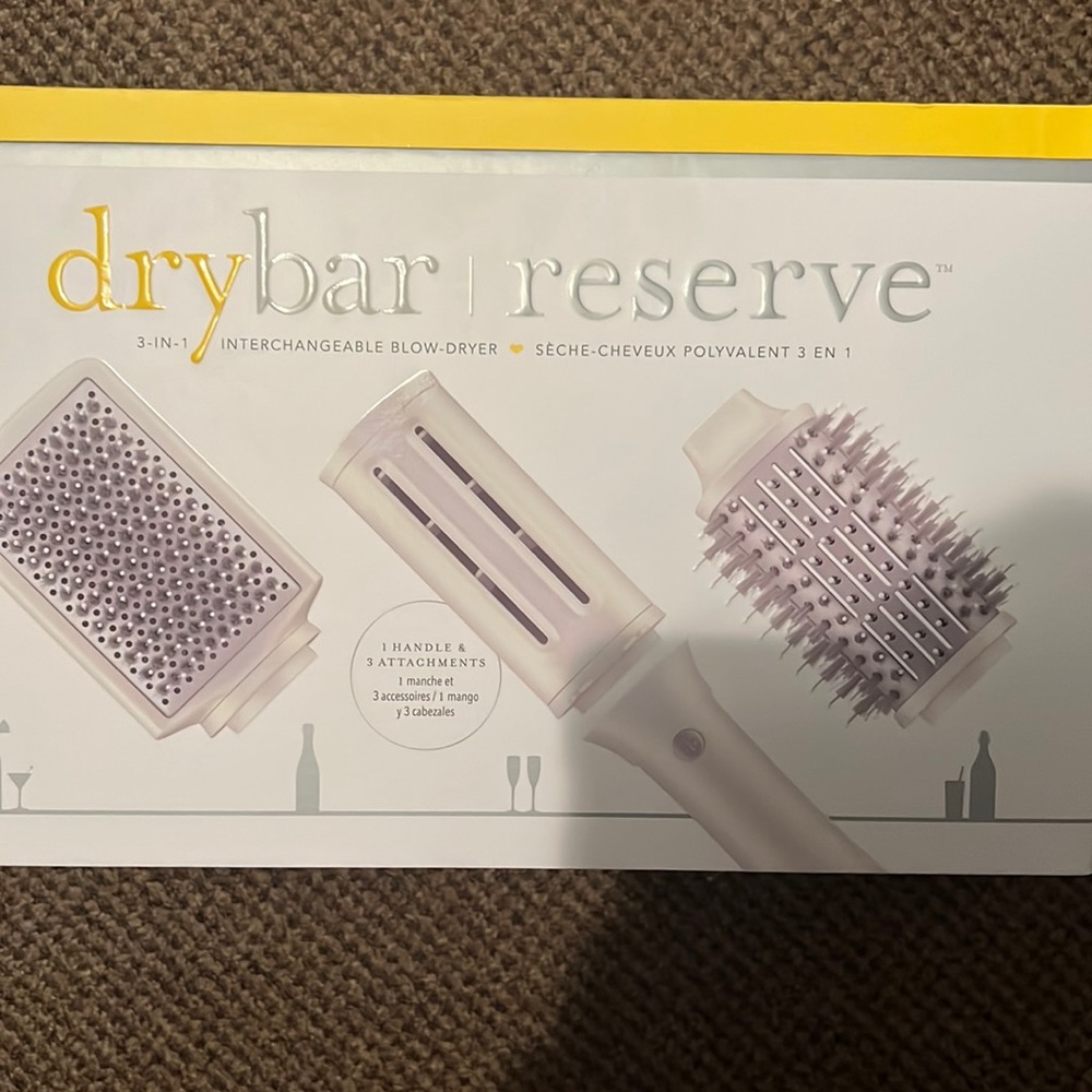 dryBar Reserve 3 in 1 interchangeable Blow Dryer Brand New + Free Shipping !